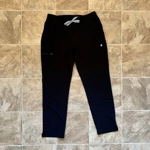 FIGS Women’s Yola Petite Scrub Pant